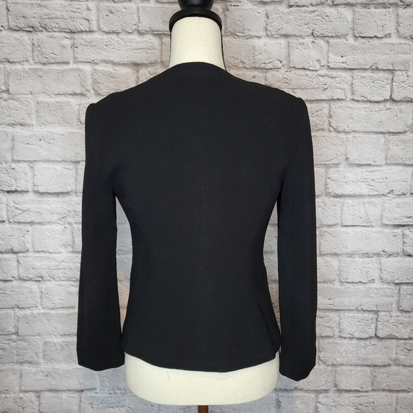 Wilfred Aritzia Blazer Black Open Front Round Neckline Side Slit Pockets Size 0 - Picture 5 of 10